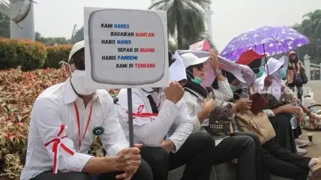 Komisi IX DPR RI Angkat Bicara Terkait 249 Nakes Dipecat, Usai Aksi Unjuk Rasa Di NTT