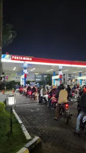 Harga Pertalite Tetap Dipertahankan Rp 10.000 per liter