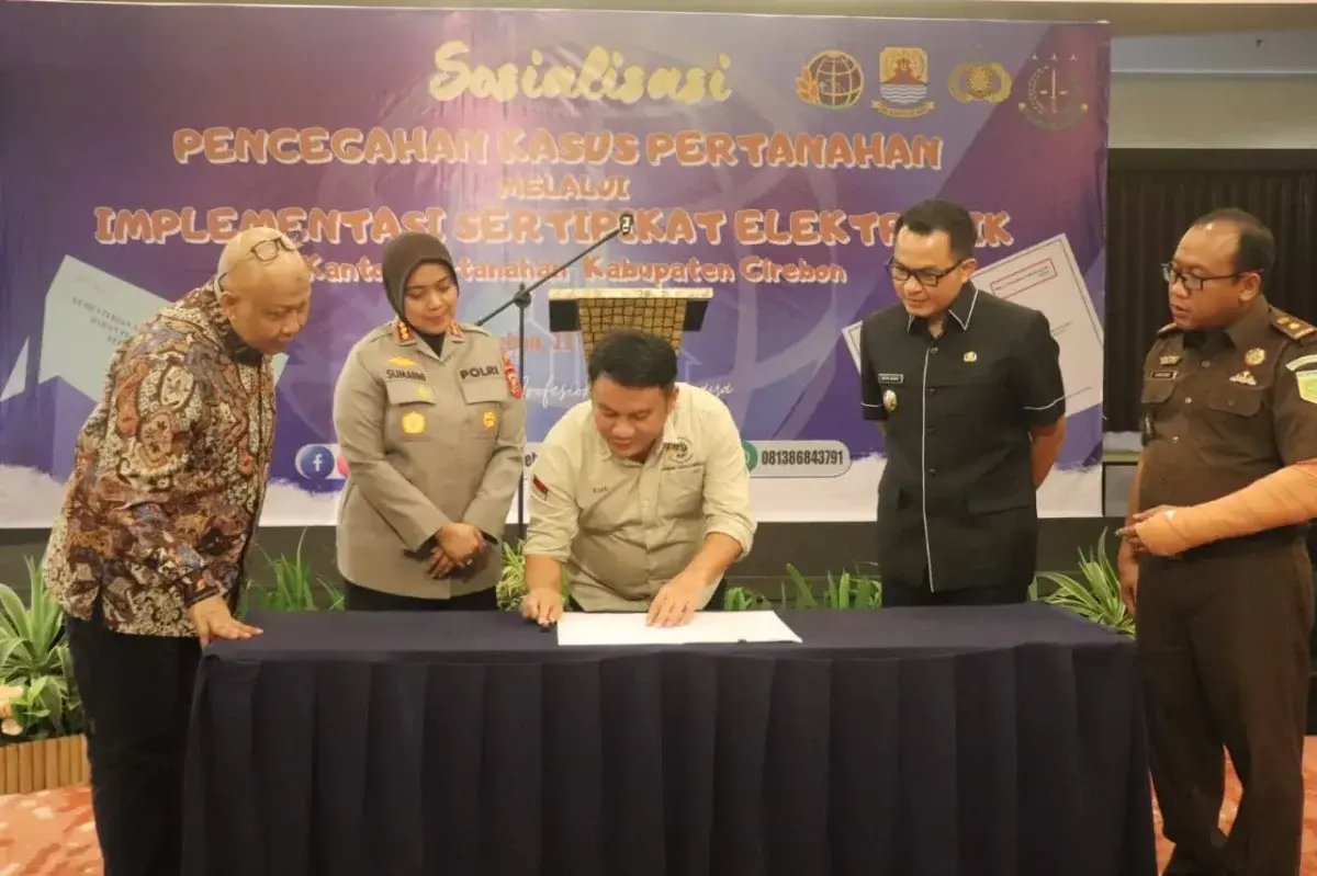 Implementasi Sertifikat Elektronik Solusi