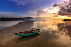 Ini loh beberapa rekomendasi Wisata hits di Indramayu yang wajib kamu kunjungi. FOTO: Pixabay.com/Divipromedia.com