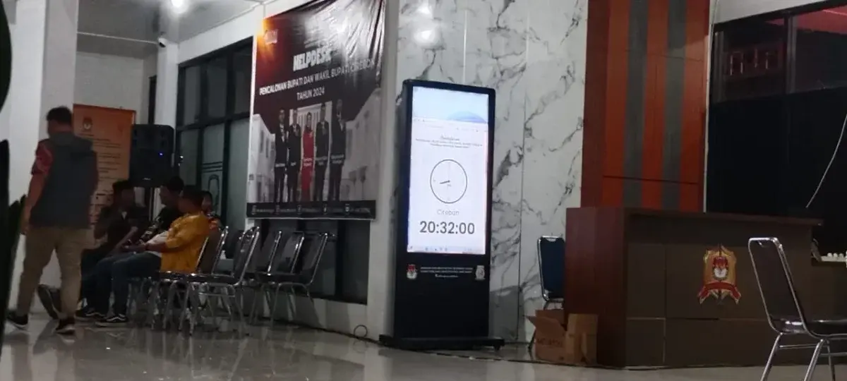 loby Gedung KPU Kabupaten Cirebon, kamis malam, (29/8)./Divipromedia.com