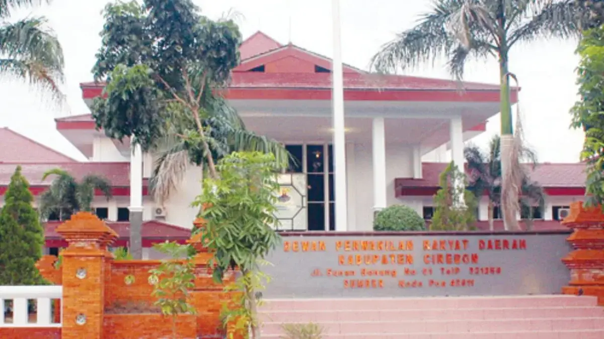 Gedung DPRD Kabupaten Cirebon, (dok.way)/Divipromedia.com