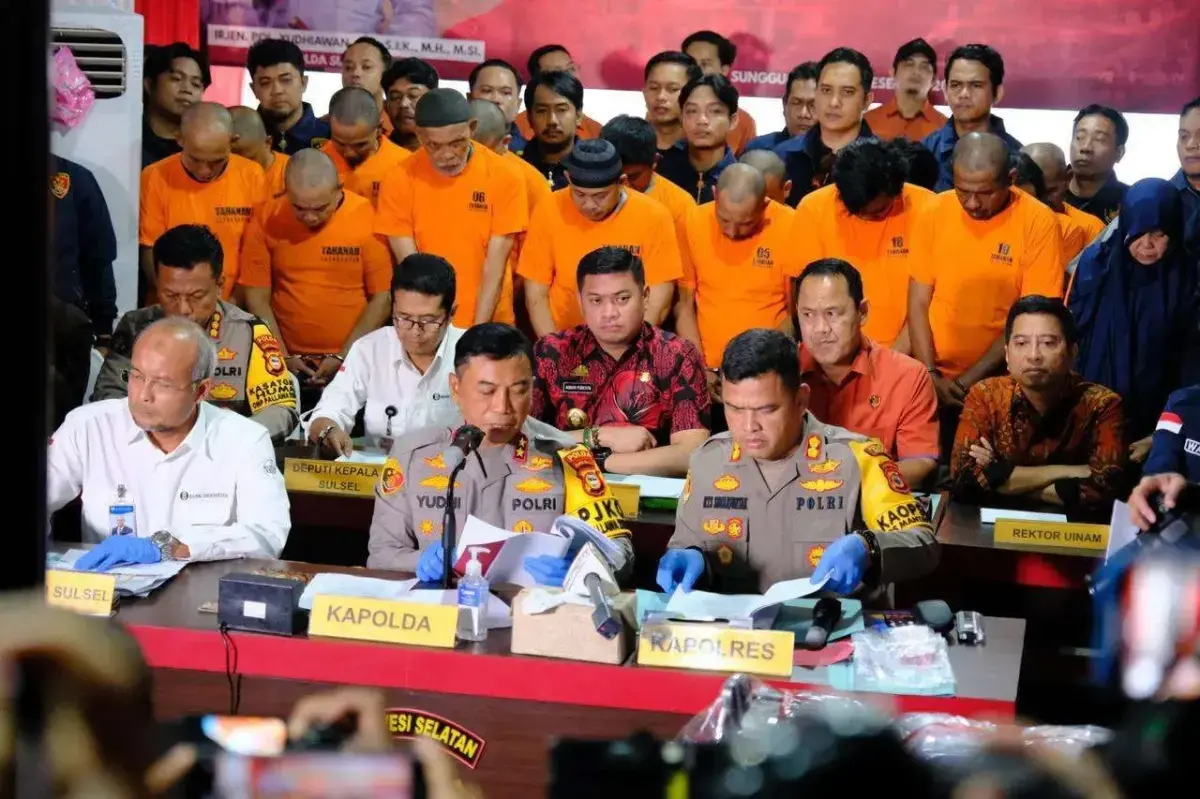 Sudah 17 Tersangka Ditangkap, Polda Sulsel Masih Buru Tiga Pelaku Produksi Uang Palsu di Makassar