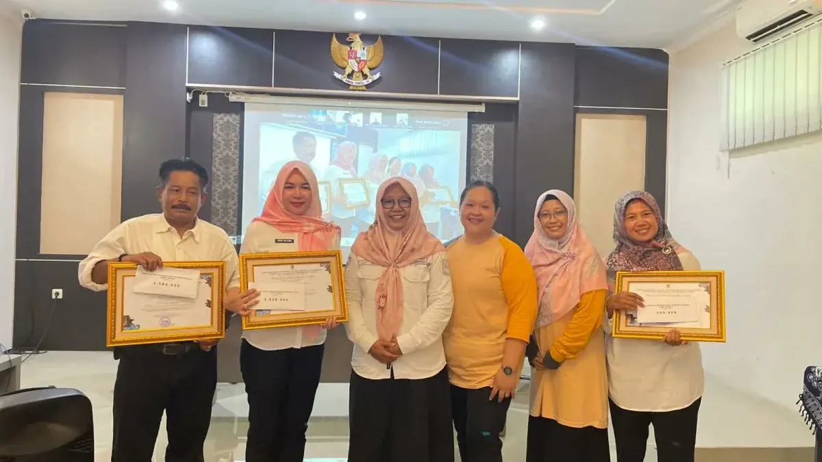 APRESIASI Pemerintah Kabupaten Cirebon kepada penerima penghargaan SIGA Tahun 2024, Rabu (28/12/2024).* (Dok.way/divipromedia.com) 