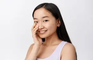 Ilustrasi kulit glowing meski sering terkena AC. Foto: Freepik