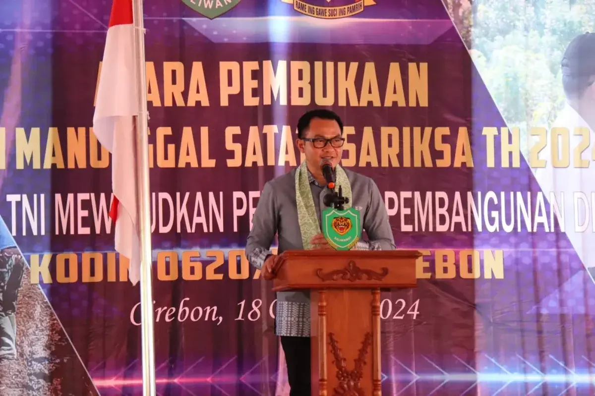 Caption : PJ Bupati Cirebon Hadiri Kegiatan BSMSS: Sinergi TNI dan Pemda Percepat Pembangunan Desa. (Dok.way divipromedia.com)