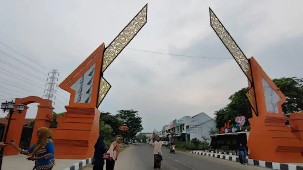 Gapura Ngangeni Kecamatan Talun Kabupaten Cirebon