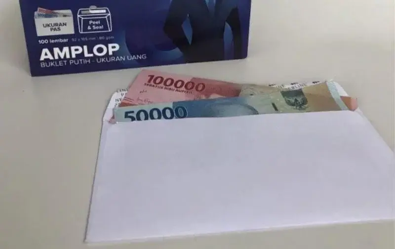 lustrasi Money politik (politik Uang)