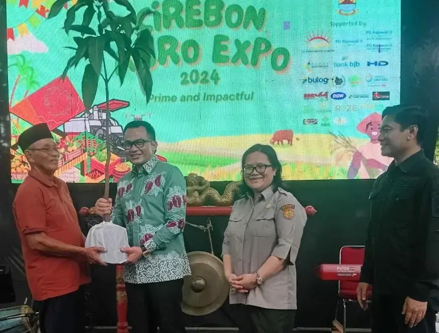 Pj Bupati Cirebon Resmikan Cirebon Agro Expo (CAE) 2024