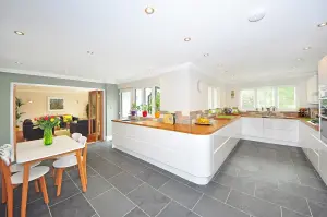 begini loh keunggulannya memiliki dapur ruang terbuka. FOTO: Pixabay.com/divipromedia.com