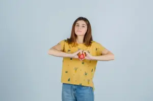 Ilustrasi menjaga kesehatan jantung. Foto: Freepik