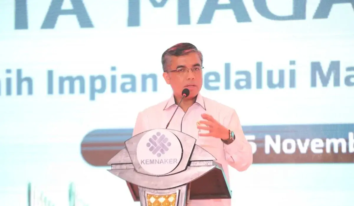 Menteri Ketenagakerjaan, Yassierli, menyambut baik keputusan Mahkamah Konstitusi (MK) terkait uji materi Pasal 4 ayat (1) huruf c Undang-Undang Nomor 18 Tahun 2017 tentang Pelindungan Pekerja Migran Indonesia. (Dok.Humas Menaker)