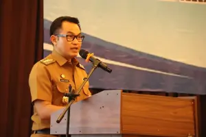 Pj Bupati Cirebon Wahyu Wijaya.* Foto: Humas Pemkab Cirebon
