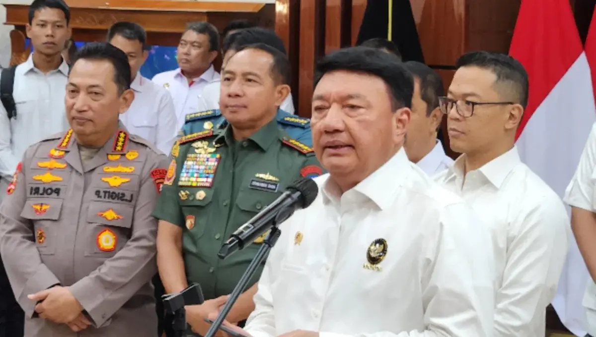 Menteri Koordinator Bidang Politik dan Keamanan (Menko Polhukam) Budi Gunawan saat mewakili Presiden Prabowo dalam acara peringatan Hari Antikorupsi Sedunia (Hakordia) 2024. (Dok.setpres kabinet) Menteri Koordinator Bidang Politik dan Keamanan (Menko Polhukam) Budi Gunawan saat mewakili Presiden Prabowo dalam acara peringatan Hari Antikorupsi Sedunia (Hakordia) 2024. (Dok.setpres kabinet)