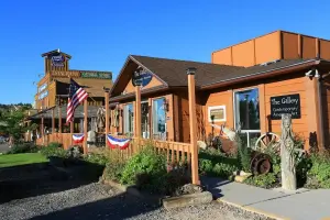 Begini beberapa hal yang perlu kamu ketahui tentang desain rumah A-Frame. FOTO: Pixabay.com/divipromedia.com