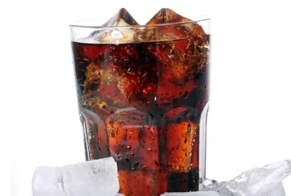 Ilustrasi minuman bersoda. Foto: Freepik
