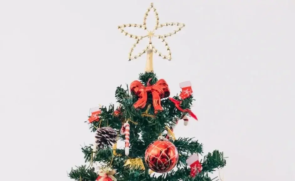 Ilustrasi pohon natal. Foto: Freepik