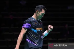 Arsip Foto - Tunggal putra Indonesia Jonatan Christie saat berlaga di babak pertama Arctic Open 2024 di Finlandia, Rabu (9/10/2024). ANTARA/HO-PP PBSI/am.