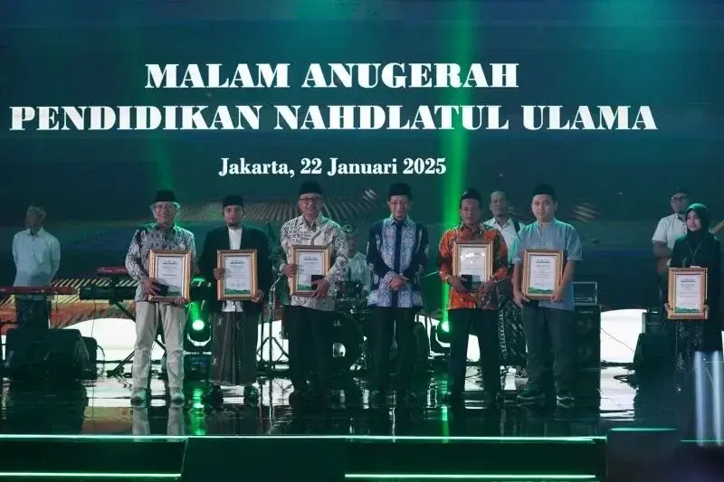 Malam anugerah pendidikan Nahdlatul Ulama yang diberikan kepada lembaga dan tokoh yang memajukan pendidikan. (ANTARA/HO-PBNU)