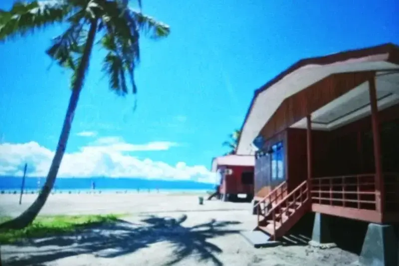Ilustrasi - Homestay atau rumah menginap wisatawan di Pulau Rani Kabupaten Supiori, Papua. ANTARA/HO-Dokumentasi dinas pariwisata (foto)