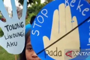 Kampanye damai perlindungan terhadap anak dari tindak kekerasan, eksploitasi, diskriminasi, dan pelecehan seksual. (ANTARA/Aditya Pradana Putra/dok)