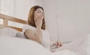 Ilustrasi seseorang yang hendak tidur. Foto: Rini/divipro