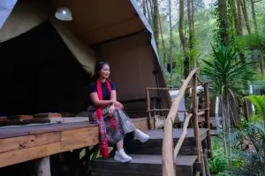Wakil Menteri Pariwisata ajak masyarakat berlibur ke DeLoano Glamping Magelang, Jawa Tengah. (ANTARA/HO-Kemenpar)