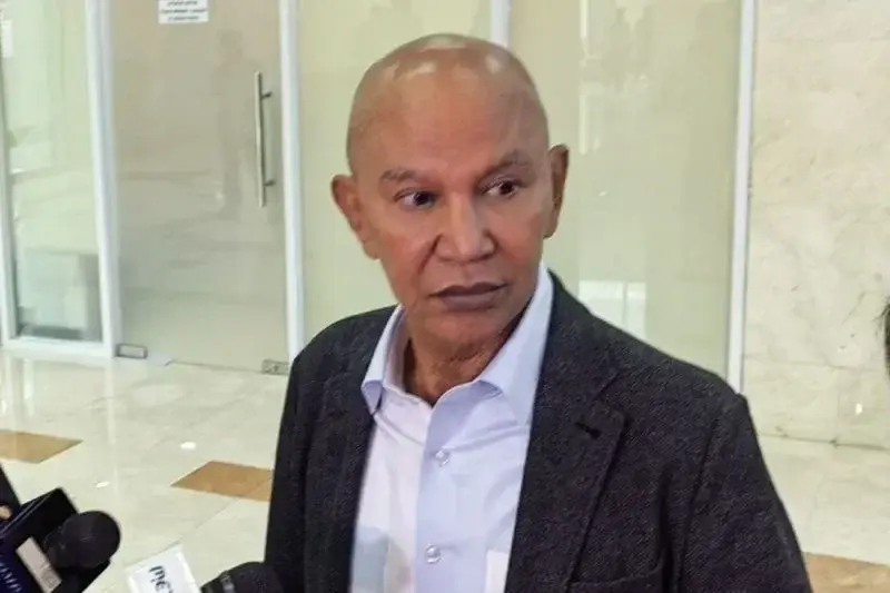 Dokumentasi - Ketua DPP PDI Perjuangan Said Abdullah di Kompleks Parlemen, Senayan, Jakarta, Kamis (17/10/2024). (ANTARA/Melalusa Susthira)