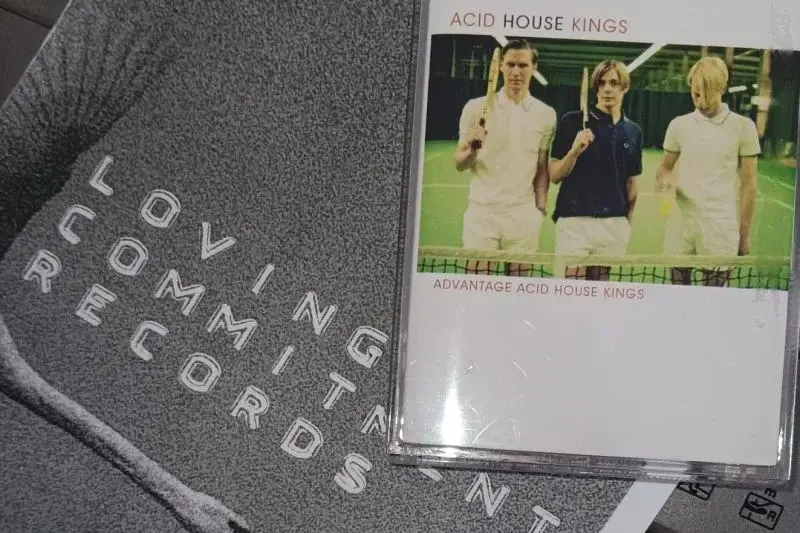 Album band Acid House Kings berjudul "Advantage Acid House Kings" yang dirilis Loving Commitment Records. (ANTARA/Muhammad Adimaja)