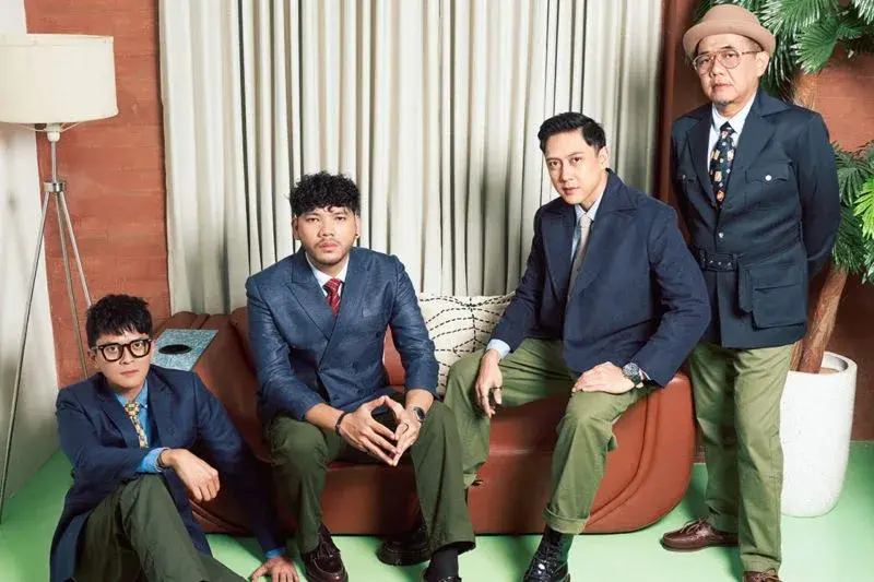 Personel grup Yovie & Nuno. (ANTARA/HO-Sony Music Indonesia)