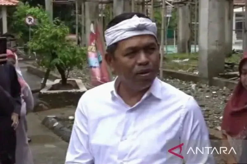 Caption : Gubernur Jawa Barat terpilih Dedi Mulyadi. ANTARA/Ali Khumaini

