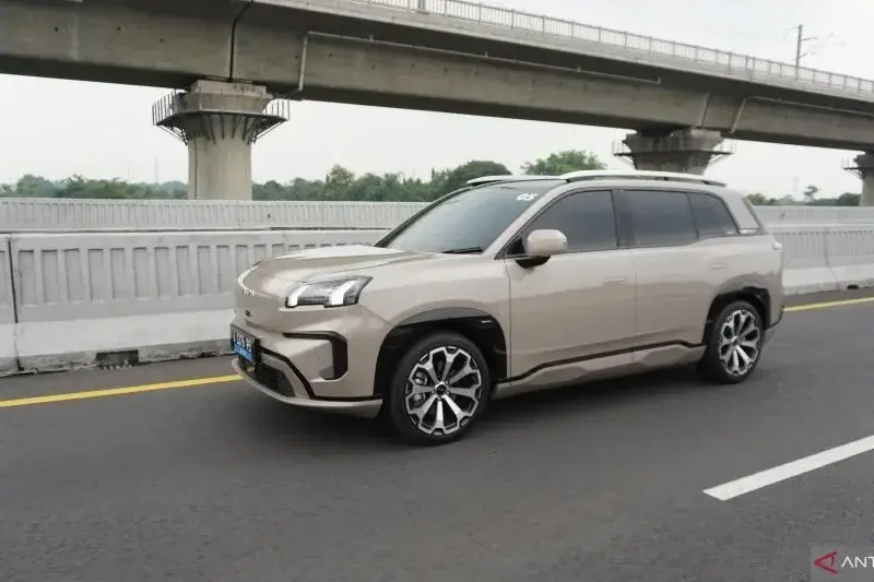 Kendaraan 7 Penumpang