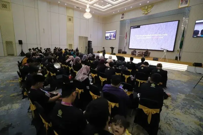 Seratusan pemuda saat mengikuti program Catch The Moon yang diinisiasi Kementerian Agama untuk mendekatkan pemahaman soal penetapan awal bulan Hijriah. (ANTARA/HO-Kemenag)