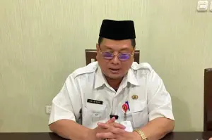 Kepala Dinas Tenaga Kerja Kota Semarang Sutrisno. (ANTARA/Zuhdiar Laeis)