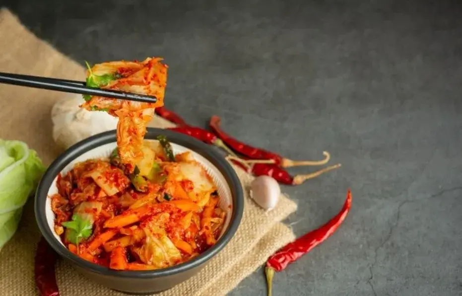 Ilustrasu makanan pedas. Foto: Freepik