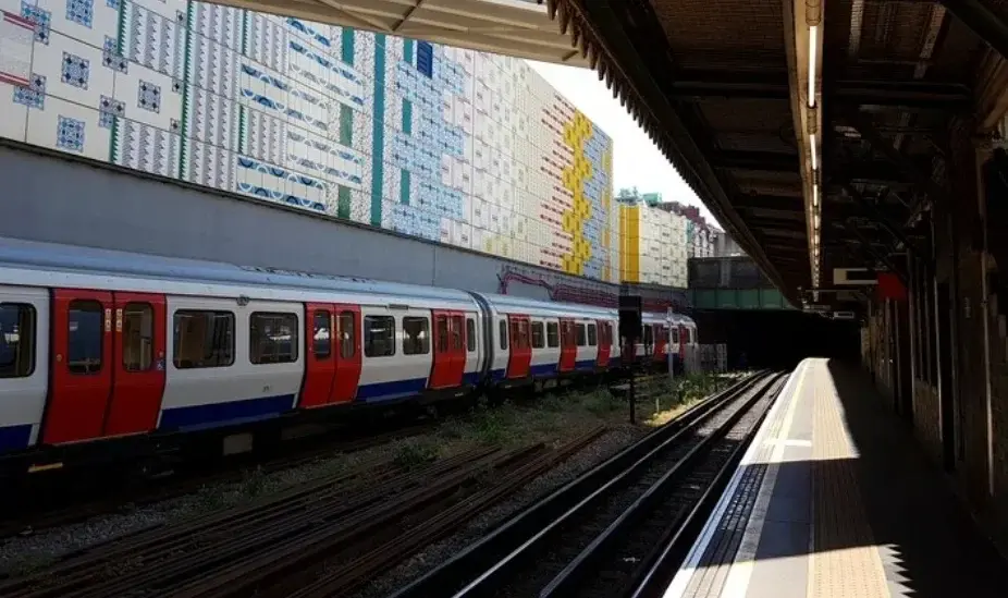 Ilustrasi stasiun kereta. Foto: Rini/Divipro