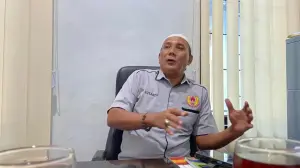 Caption :Ketua KONI Kabupaten Cirebon, Sutardi