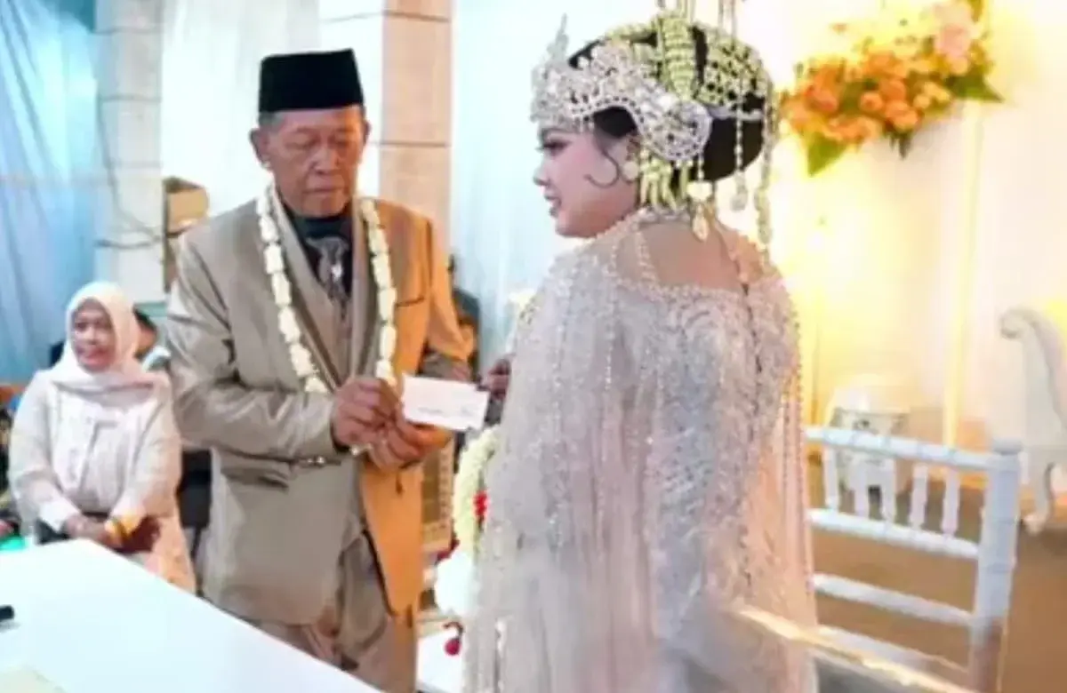 Momen akad nikah tersebut terekam dalam video yang diunggah kanal YouTube AV Media