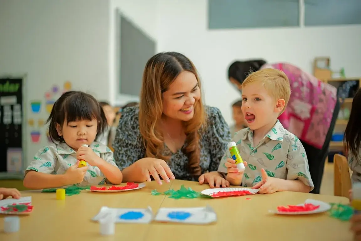 “Aku Tidak Sabar untuk Pergi ke Sekolah Besok…”