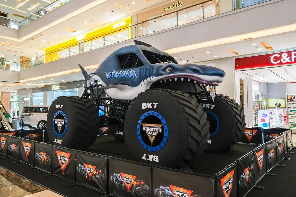 Monster Jam di Grand Galaxy Park Bekasi, Hadirkan Pengalaman Seru Penuh Aksi untuk Keluarga Monster Jam di Grand Galaxy Park Bekasi, Hadirkan Pengalaman Seru Penuh Aksi untuk Keluarga