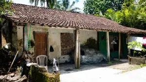 Rumah tidak layak huni