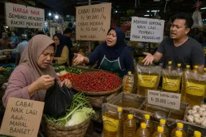 Ilustrasi kondisi jual beli di pasar tradisional, pedagang mengeluh penurunan transaksi jual beli./* (Foto: ist)