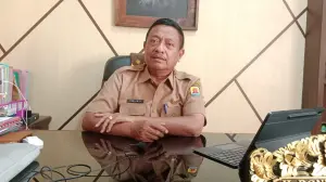 Kepala Dinas Pendidikan Kabupaten Cirebon, H. Ronianto saat di konfirmasi berkaitan Surat Edaran Kementerian Pendidikan Dasar dan Menengah (Kemendikdasmen) Nomor 7 Tahun 2026./* (Foto : Afif Setiawan)