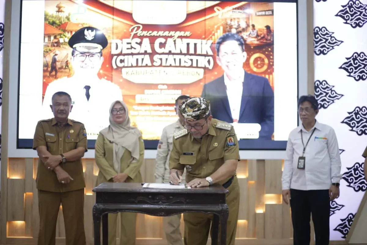 Pencanangan Desa Cantik (Cinta Statistik), Pemkab Cirebon bersama BPS Kabupaten Cirebon./* (Foto: Humas Pemkab Cirebon)