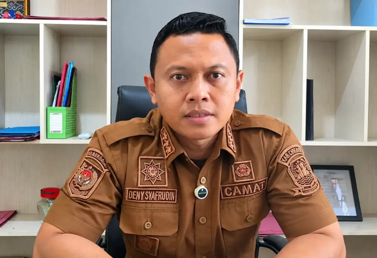 Dok. Istimewa, Camat Astanajapura Kabupaten Cirebon, Deny Syafrudin