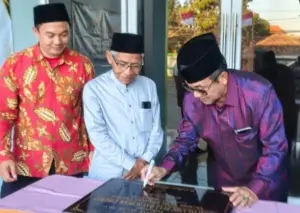 Caption : Bupati Imron Resmikan Gedung SD SAI Islamic, Langkah Baru Tingkatkan Kualitas Pendidikan