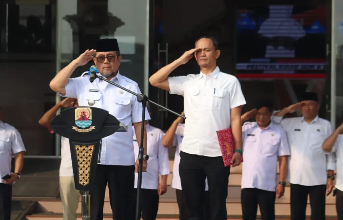 Caption : Bupati Imron, SDM Berkualitas Perlu 